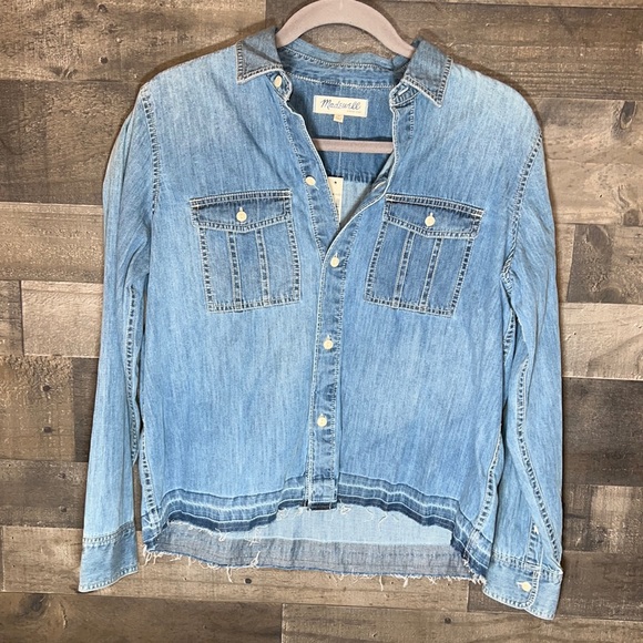Madewell Tops - New Madewell Blue Denim Long Sleeve Cropped Button Down Shirt